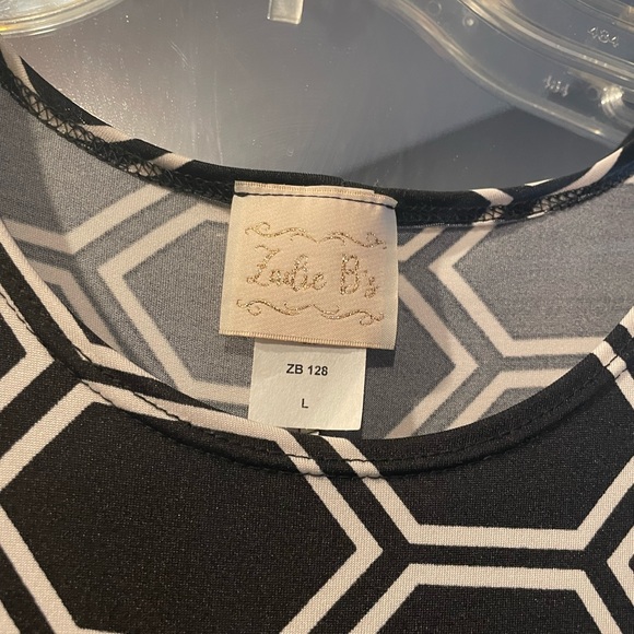 *SOLD* - Picture 4 of 7